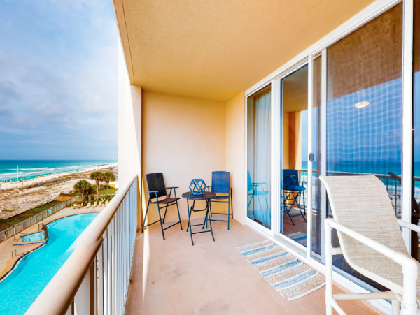 Fort Walton Beach Gulf-Front Condo With Ocean Views